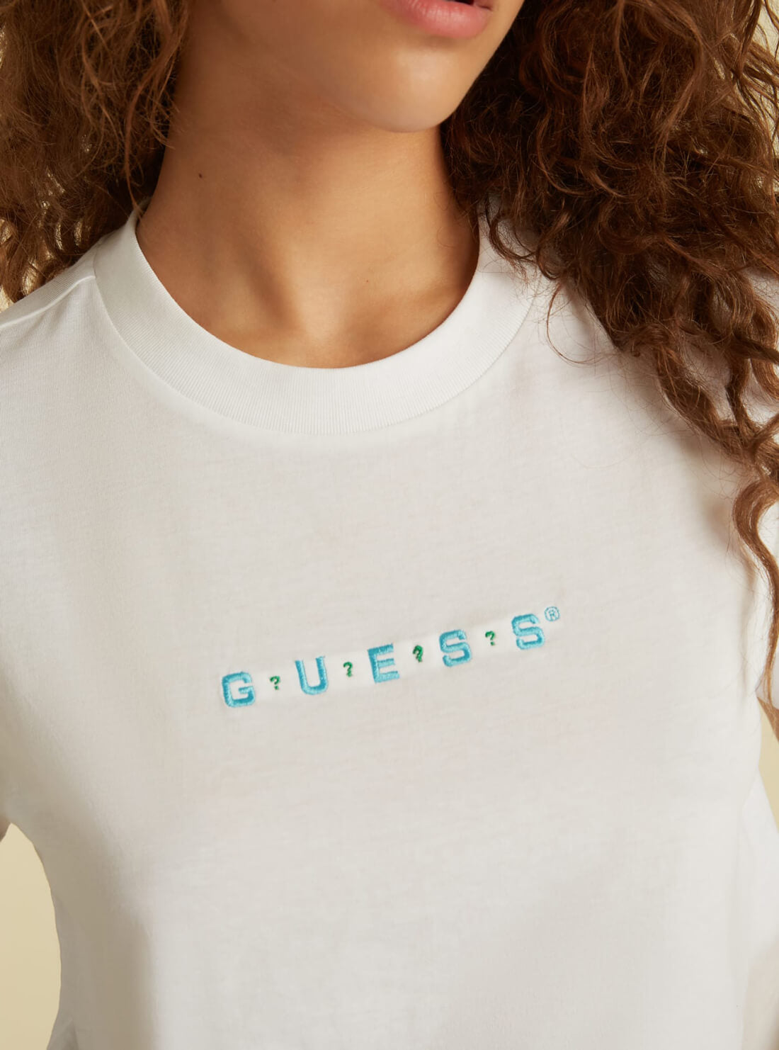 GUESS Originals White Arch Logo Crop T-Shirt