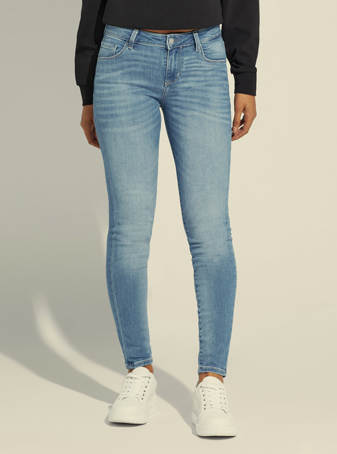 Annette Mid-Rise Skinny Denim Jeans in Carrie Light Wash